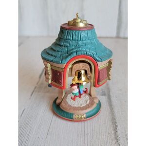 Hallmark vintage 1993 magic Bells Are Ringing ornament Xmas